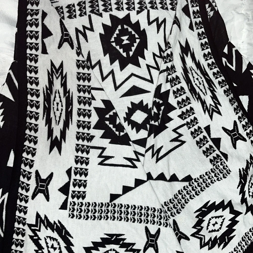 H&M Open Front Tribal Print Cascading Cardigan X-Small